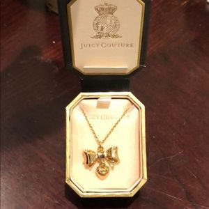 Juicy Couture ‘Wish-bows’ long pendant necklace